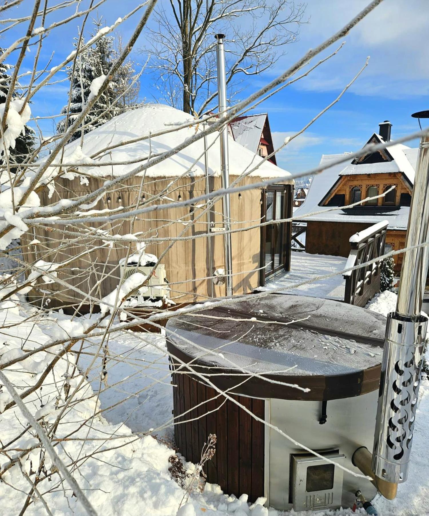 Jurta Na Wypasie - Luksusowy Namiot Z Widokiem Na Gory - Jacuzzi, Sauna, Split Ac, Private, Star View זקופאנה מראה חיצוני תמונה